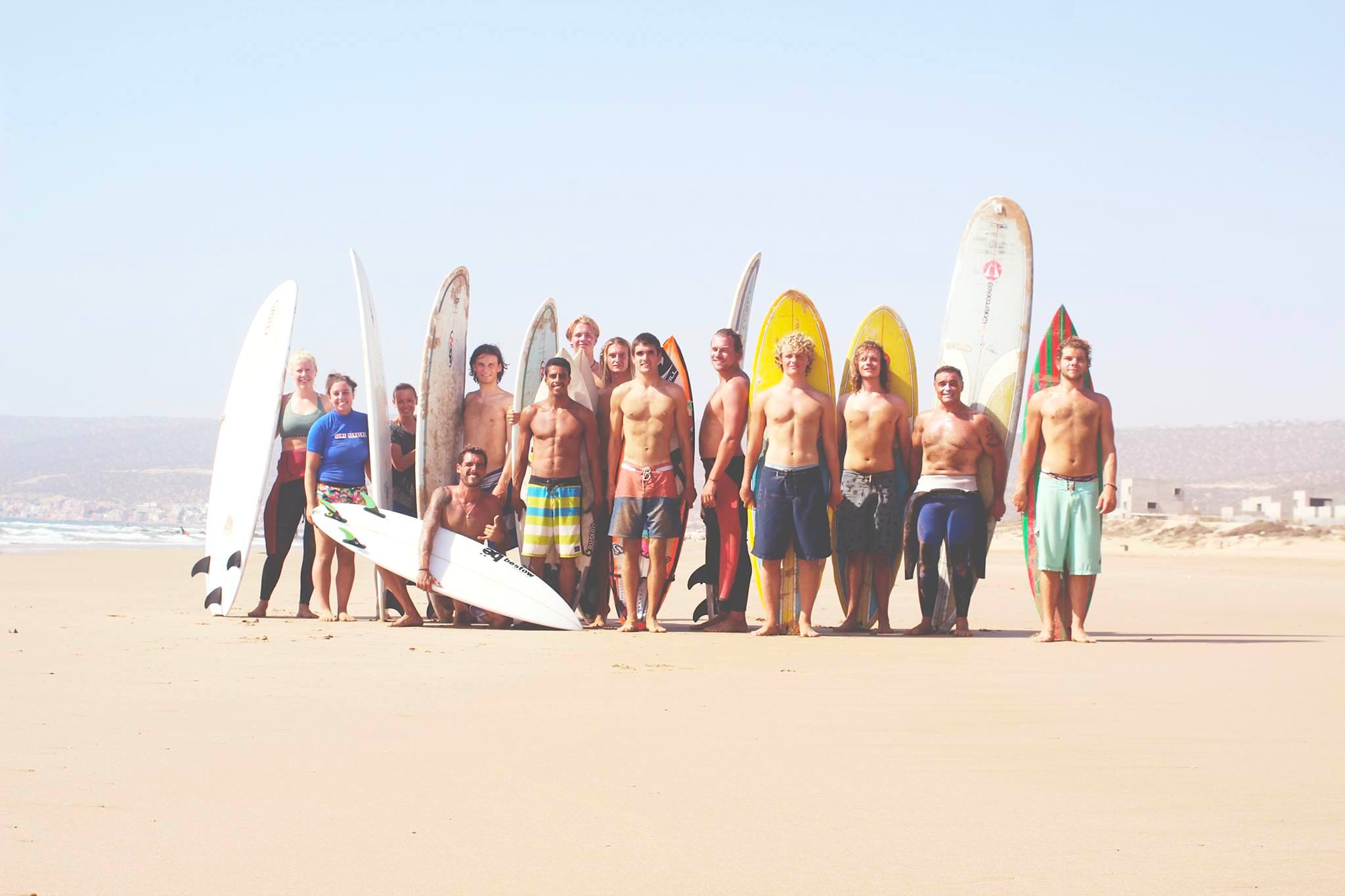 12 week surf instructor course group