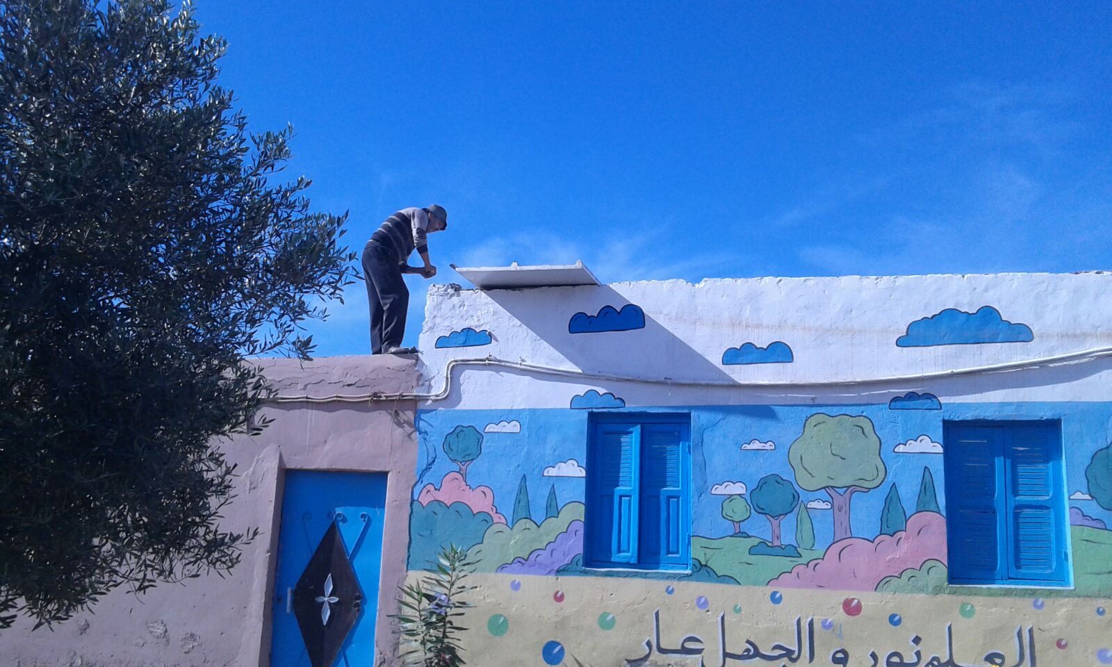 school roof going on taghazout