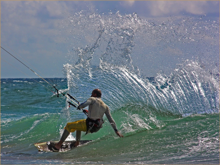 kite-surfing-in-morocco-surf-berbere - Surf Berbere