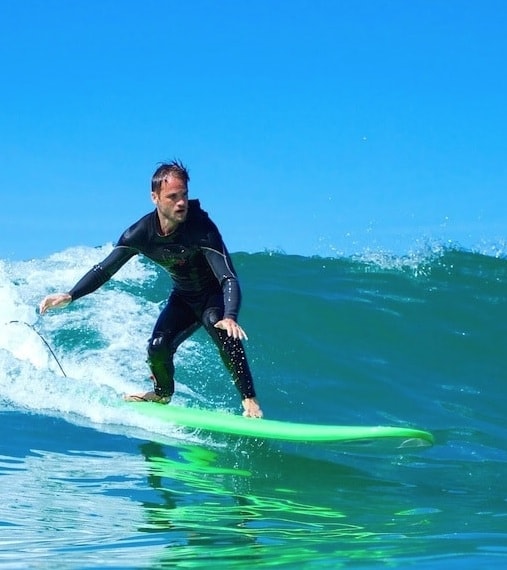 learning to surf in morocco with surf berbere
